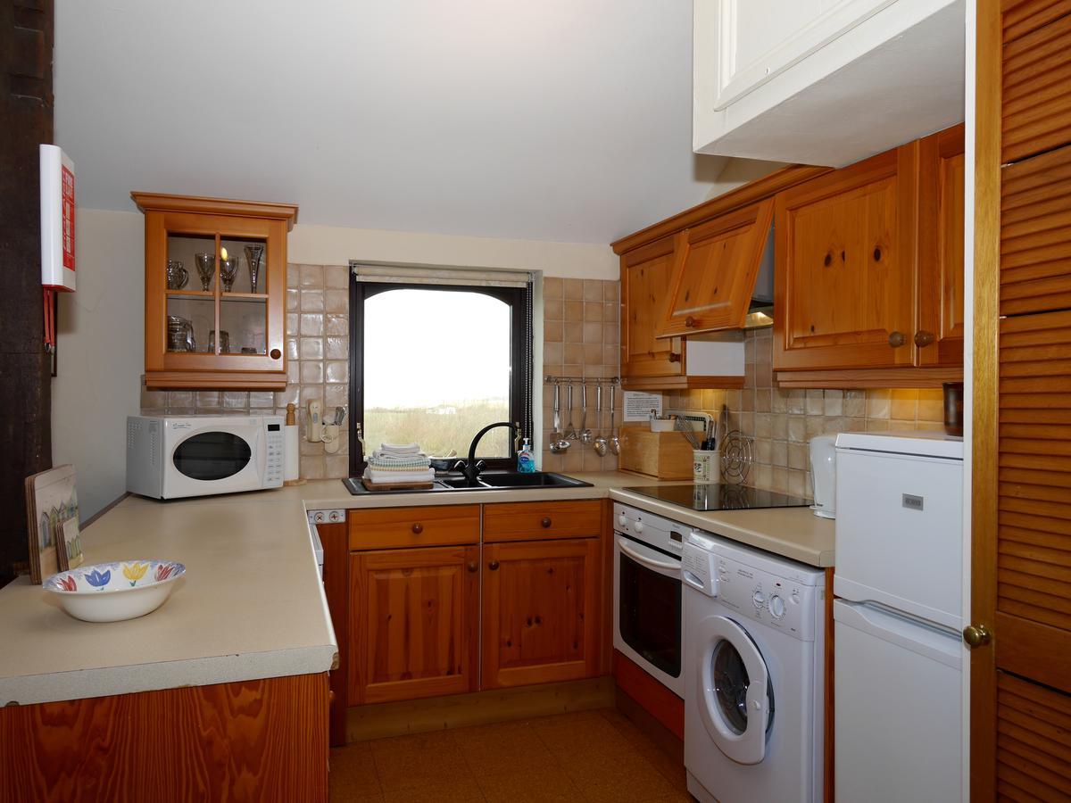 Kennacott Court Holiday Cottagesバッド エクステリア 写真