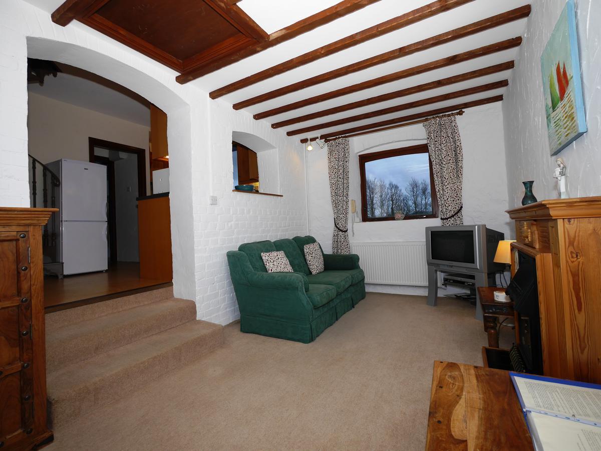 Kennacott Court Holiday Cottagesバッド エクステリア 写真