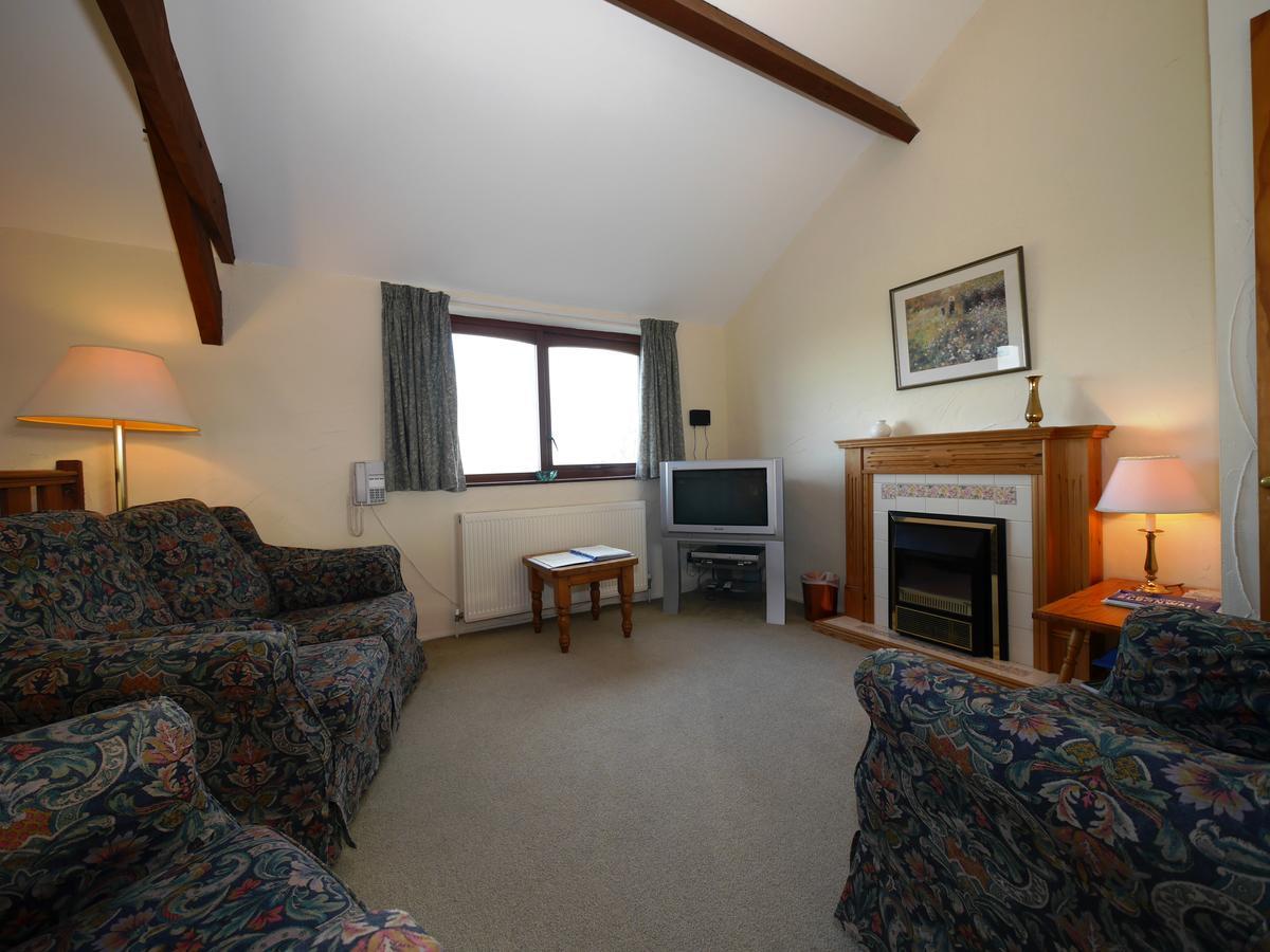 Kennacott Court Holiday Cottagesバッド エクステリア 写真