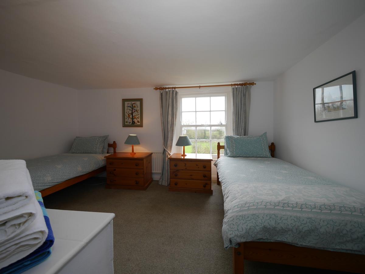 Kennacott Court Holiday Cottagesバッド エクステリア 写真