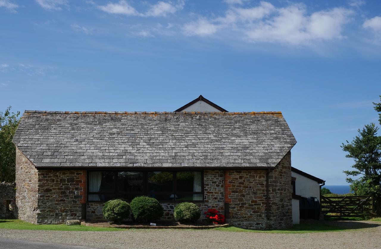 Kennacott Court Holiday Cottagesバッド エクステリア 写真